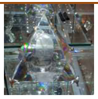 PYRAMID  1051 / 90 / 3  (3D)  Tut Mask
