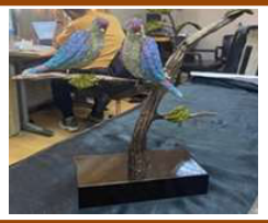 Two birds on a branch inlaid with chatons of colors 33*10*33